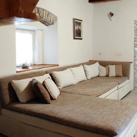 Two-bedroom With An Outdoor Swimming Pool 08 Ferienhaus Sarići